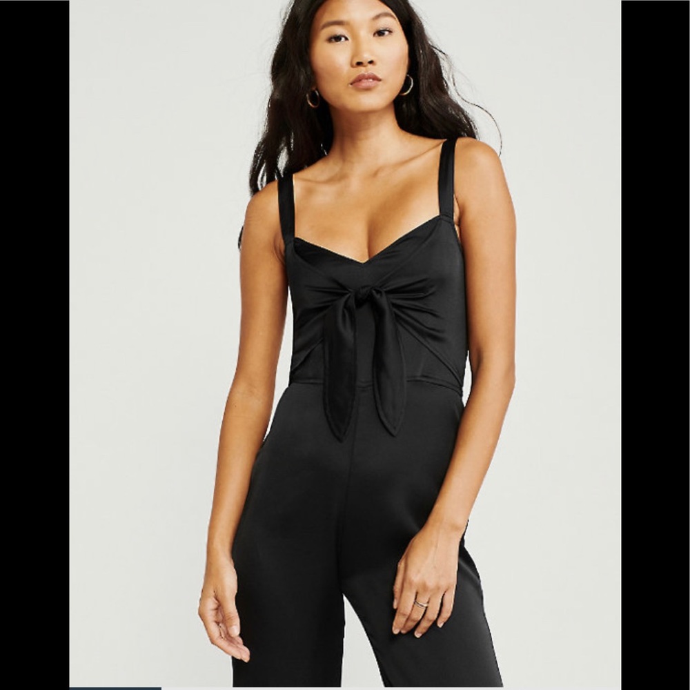NWT Abercrombie & Fitch Satin Tie Front Jumpsuit